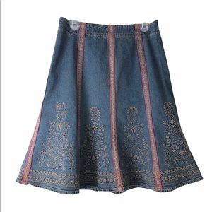 Motto Trumpet Shape Floral Embroidered Denim Skirt
